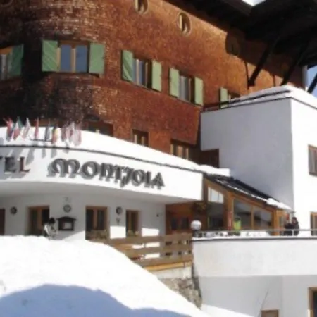 Hotell Montjola Sankt Anton am Arlberg