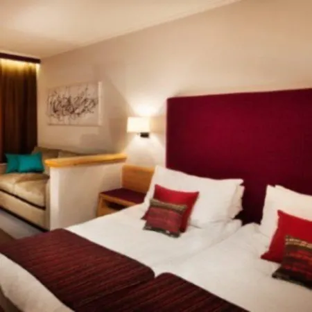 Hotel Montjola 3*