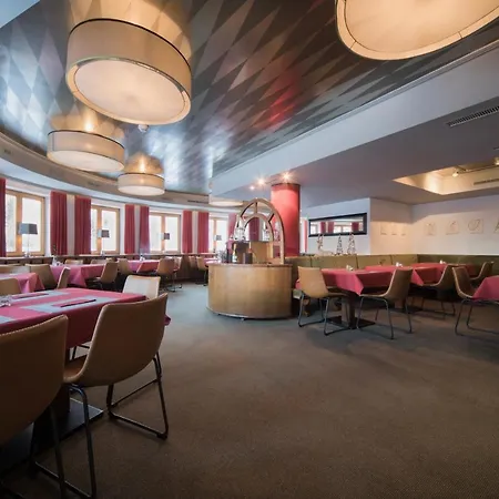 Montjola Hotel 3*